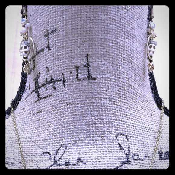 Frock 'n Roll Skull Bling Handcrafted Earrings - Picture 1 of 10